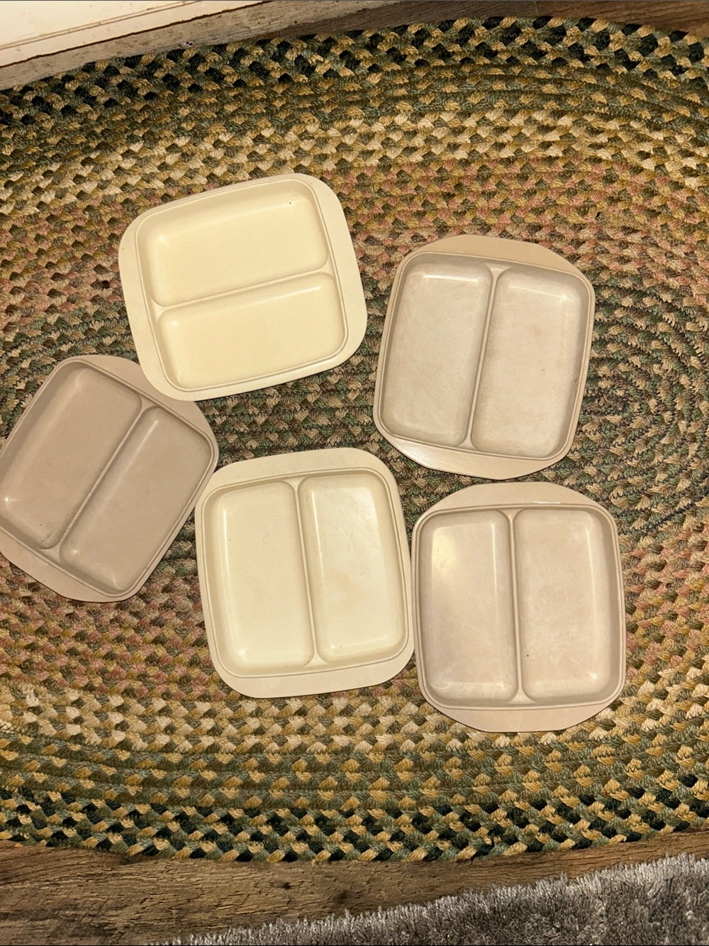 Vintage Anchor Hocking Microwave lids set of 5 Cream/Beige
